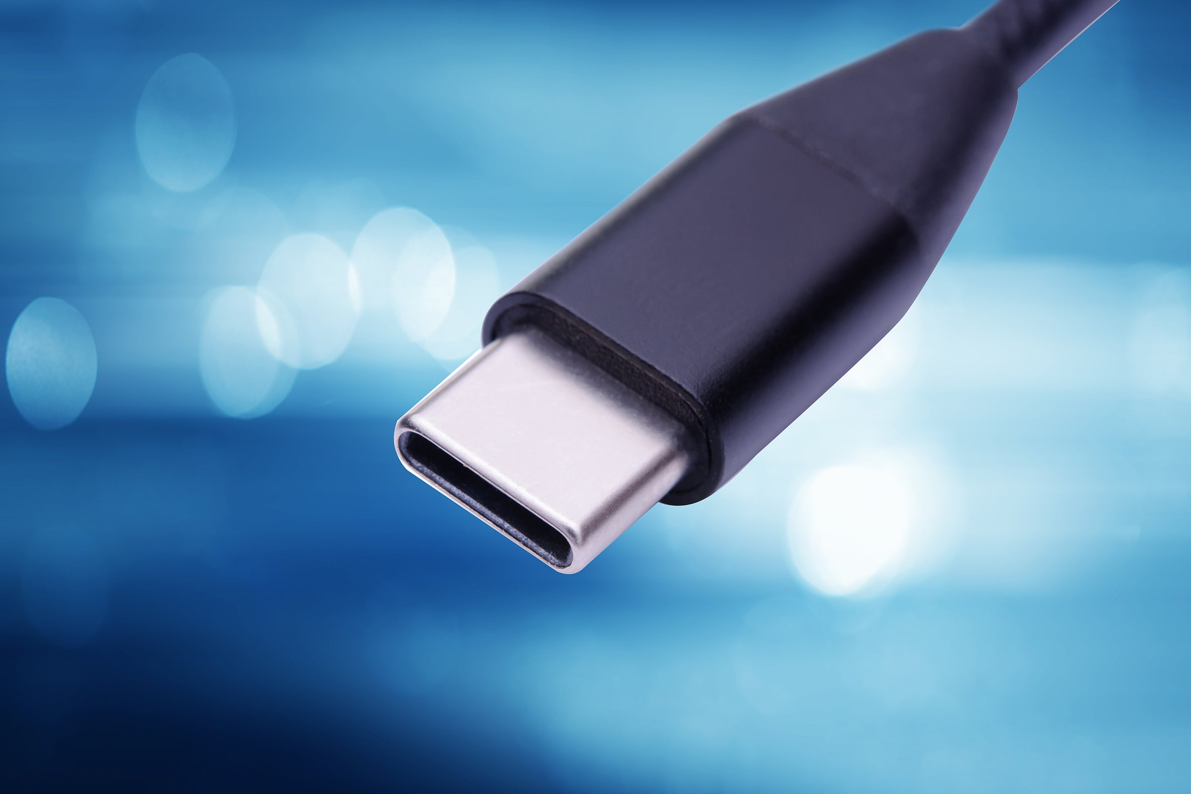 Why Pro AV is Ditching Wireless and Snapping Back to USB-C